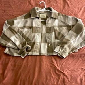 Cropped flannel